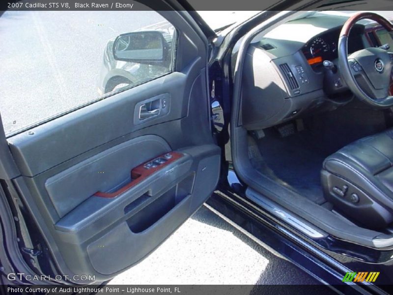 Black Raven / Ebony 2007 Cadillac STS V8