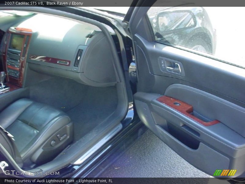 Black Raven / Ebony 2007 Cadillac STS V8