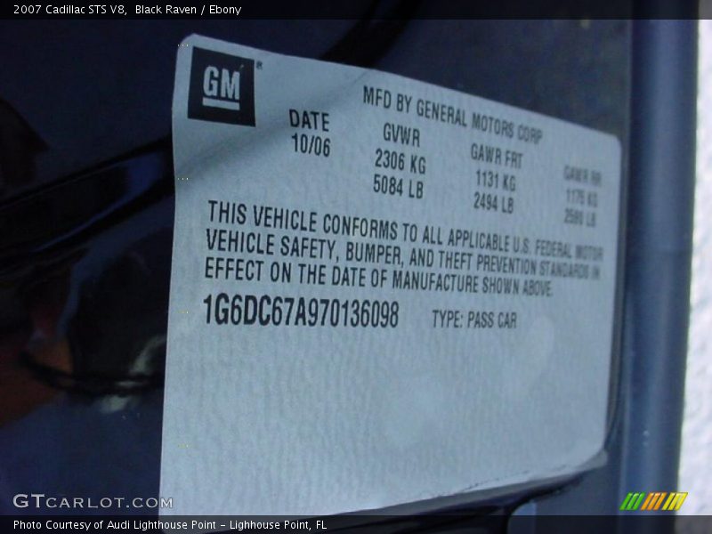 Black Raven / Ebony 2007 Cadillac STS V8