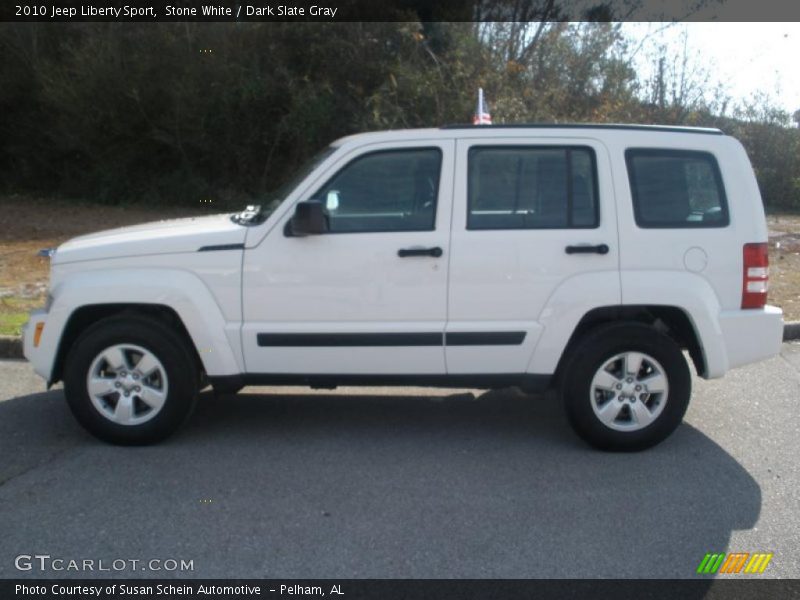 Stone White / Dark Slate Gray 2010 Jeep Liberty Sport