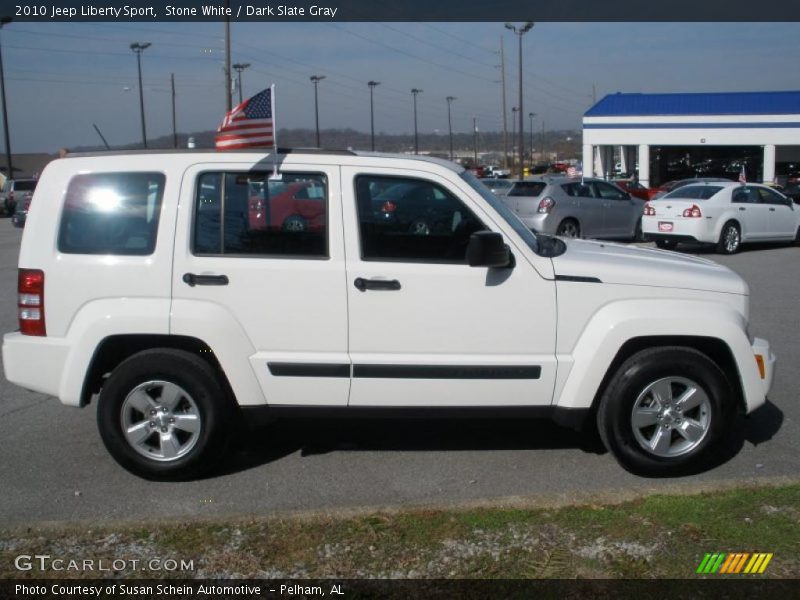 Stone White / Dark Slate Gray 2010 Jeep Liberty Sport