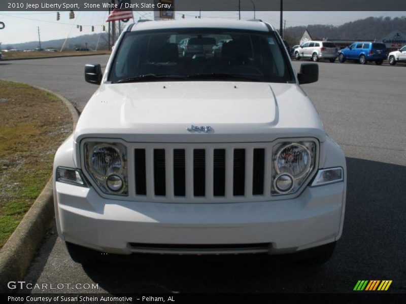 Stone White / Dark Slate Gray 2010 Jeep Liberty Sport