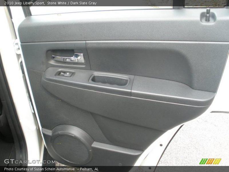 Stone White / Dark Slate Gray 2010 Jeep Liberty Sport