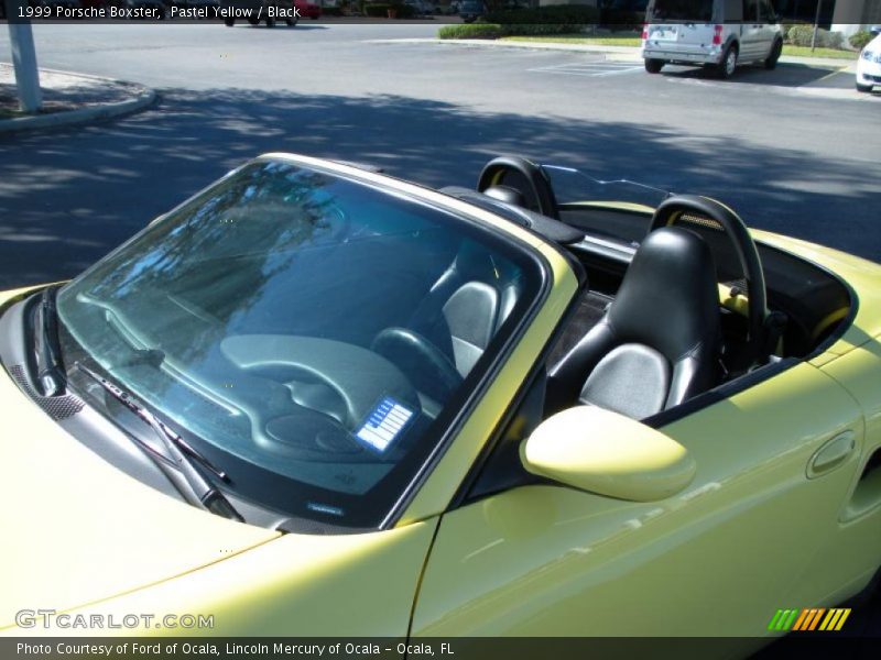 Pastel Yellow / Black 1999 Porsche Boxster