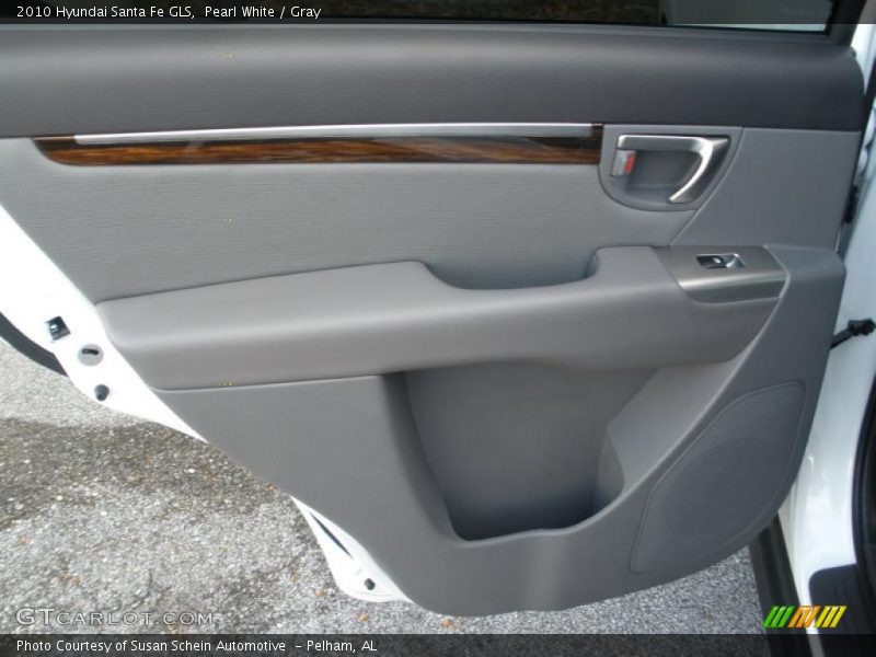Pearl White / Gray 2010 Hyundai Santa Fe GLS