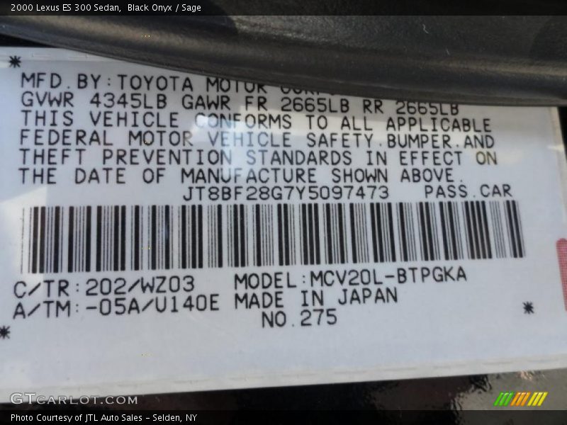 Black Onyx / Sage 2000 Lexus ES 300 Sedan