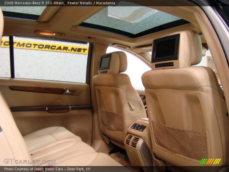 Pewter Metallic / Macadamia 2008 Mercedes-Benz R 350 4Matic