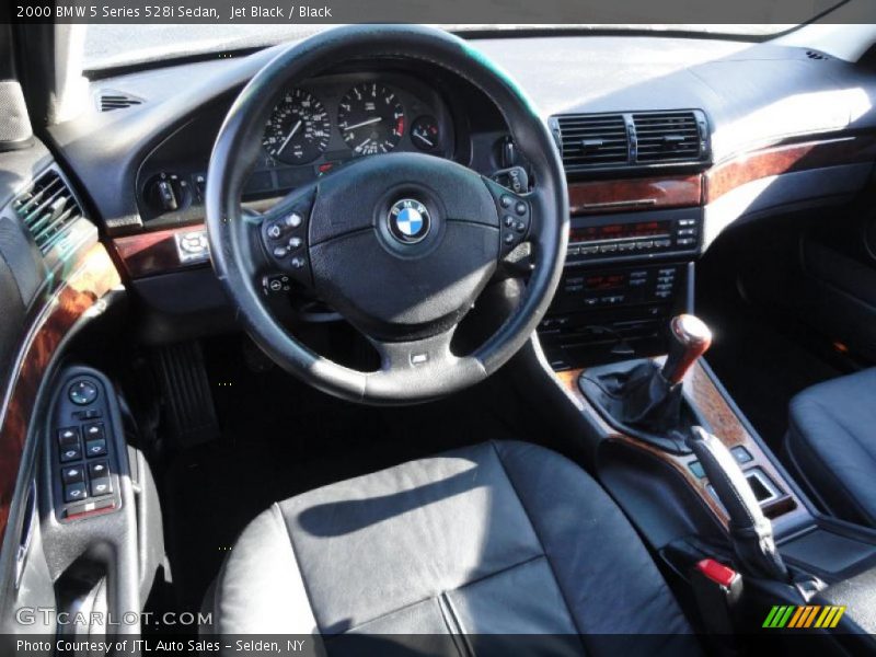 Jet Black / Black 2000 BMW 5 Series 528i Sedan