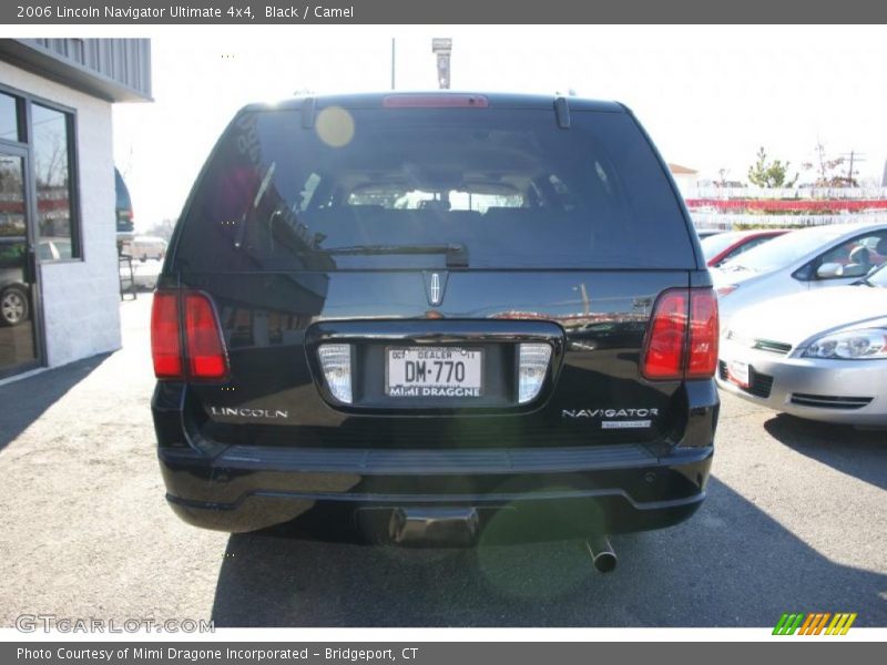 Black / Camel 2006 Lincoln Navigator Ultimate 4x4