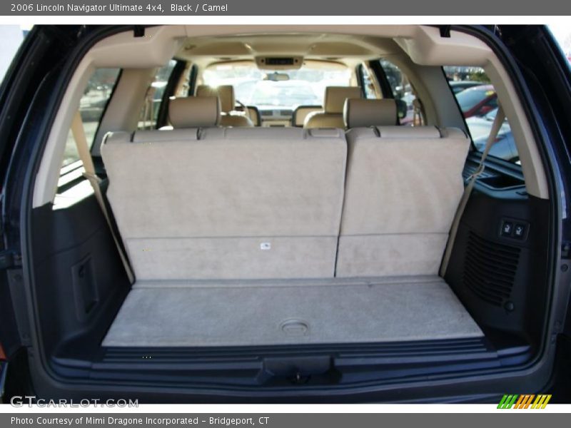 Black / Camel 2006 Lincoln Navigator Ultimate 4x4