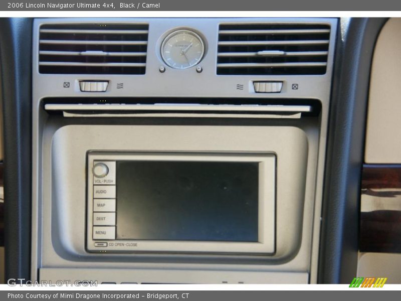 Black / Camel 2006 Lincoln Navigator Ultimate 4x4