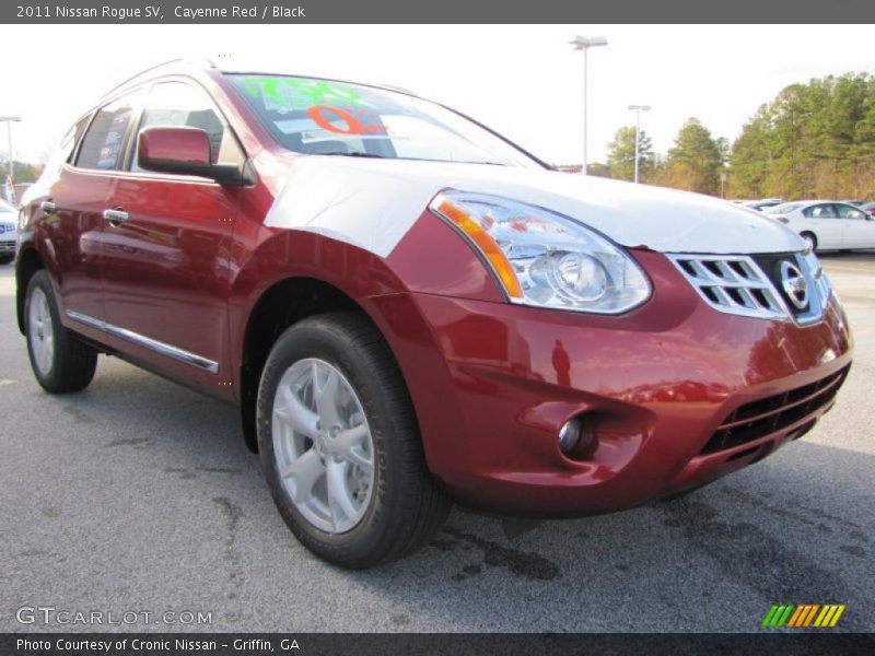 Cayenne Red / Black 2011 Nissan Rogue SV