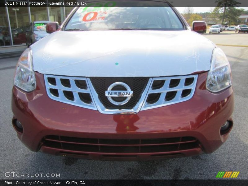 Cayenne Red / Black 2011 Nissan Rogue SV