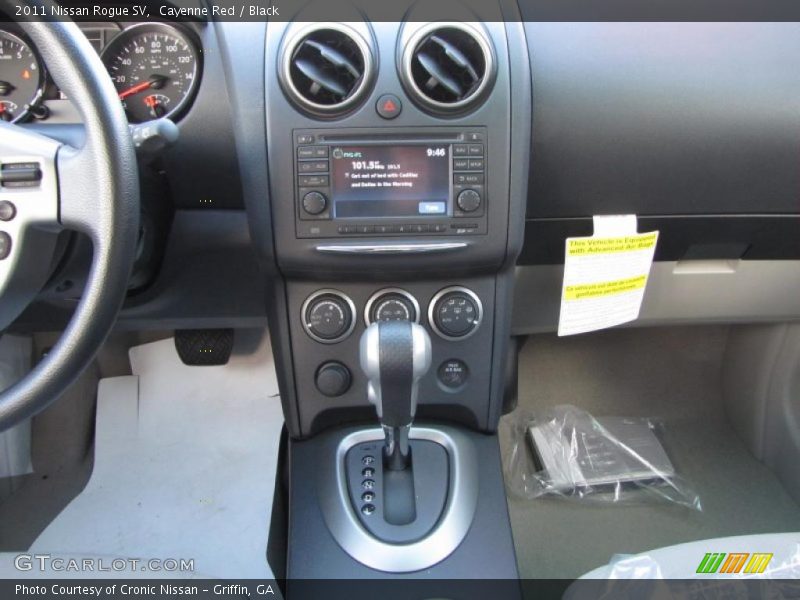 Cayenne Red / Black 2011 Nissan Rogue SV