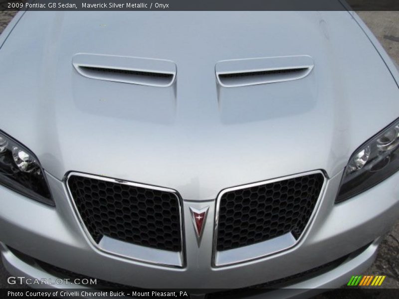 Maverick Silver Metallic / Onyx 2009 Pontiac G8 Sedan