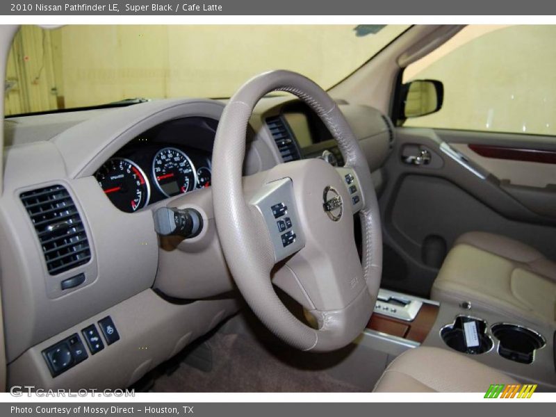 Super Black / Cafe Latte 2010 Nissan Pathfinder LE