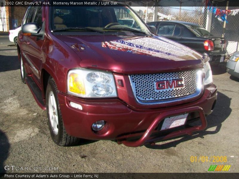 Monterey Maroon Metallic / Light Oak 2002 GMC Envoy SLT 4x4