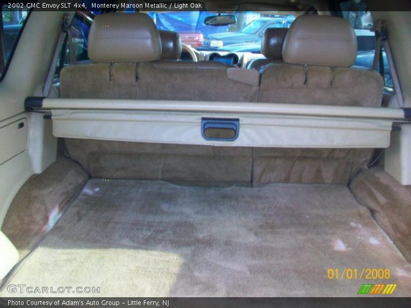 Monterey Maroon Metallic / Light Oak 2002 GMC Envoy SLT 4x4