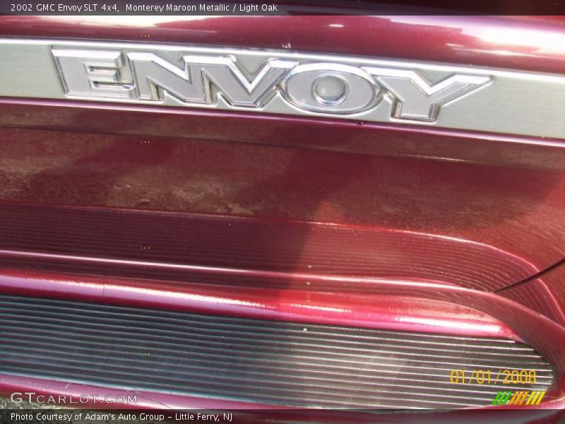Monterey Maroon Metallic / Light Oak 2002 GMC Envoy SLT 4x4