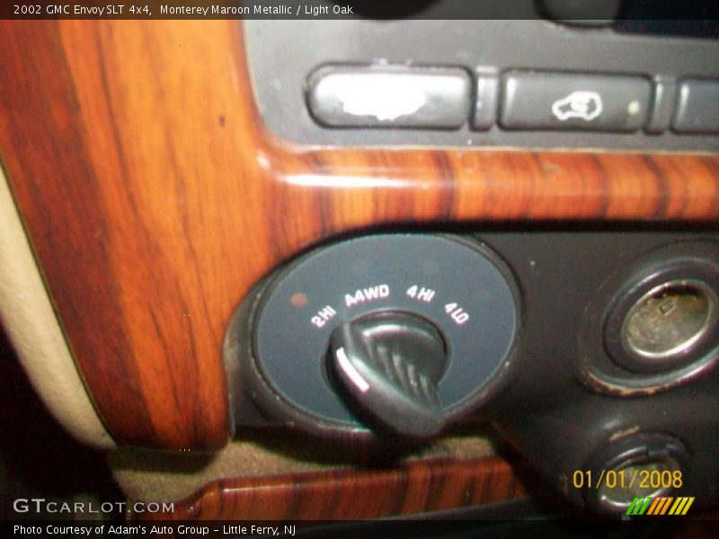 Monterey Maroon Metallic / Light Oak 2002 GMC Envoy SLT 4x4