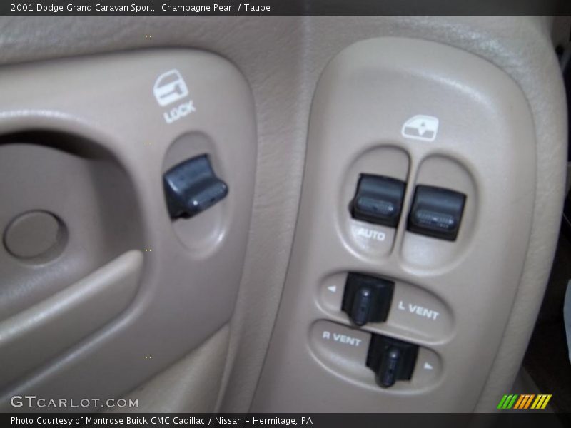 Champagne Pearl / Taupe 2001 Dodge Grand Caravan Sport