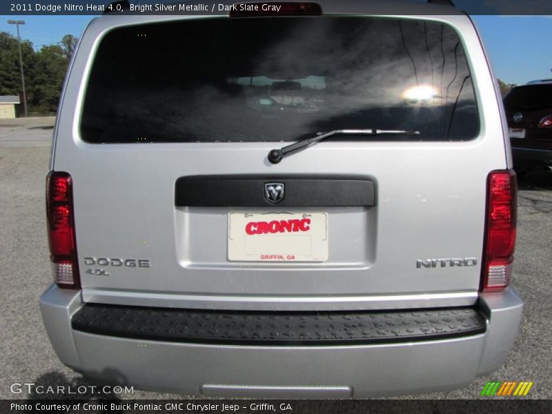 Bright Silver Metallic / Dark Slate Gray 2011 Dodge Nitro Heat 4.0