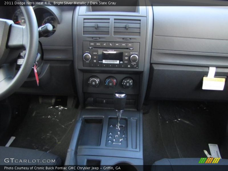 Bright Silver Metallic / Dark Slate Gray 2011 Dodge Nitro Heat 4.0