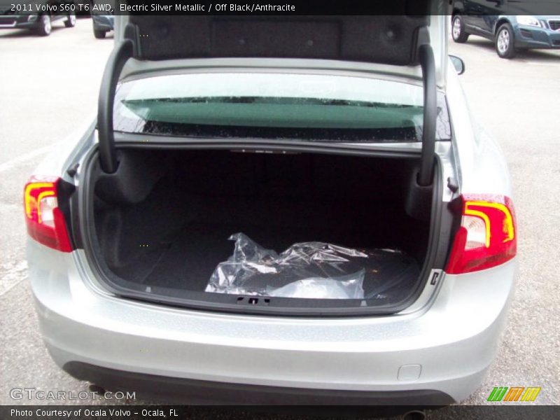  2011 S60 T6 AWD Trunk