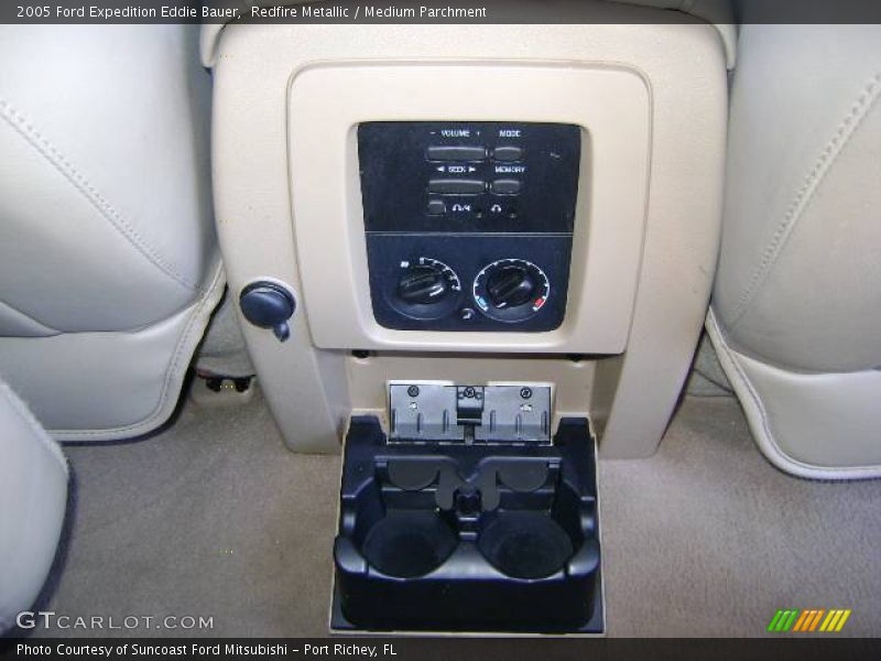 Redfire Metallic / Medium Parchment 2005 Ford Expedition Eddie Bauer
