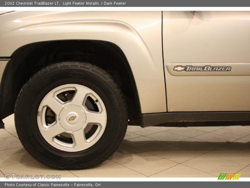 Light Pewter Metallic / Dark Pewter 2002 Chevrolet TrailBlazer LT