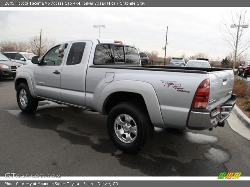 Silver Streak Mica / Graphite Gray 2005 Toyota Tacoma V6 Access Cab 4x4