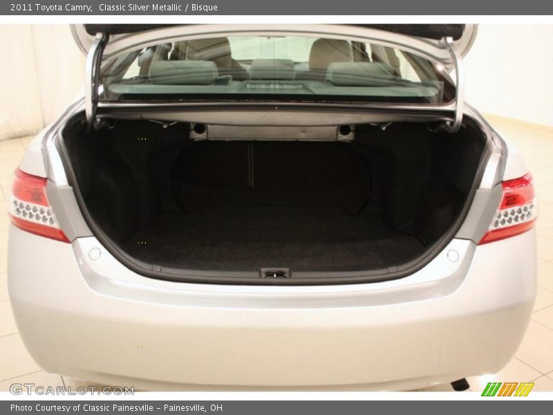 Classic Silver Metallic / Bisque 2011 Toyota Camry