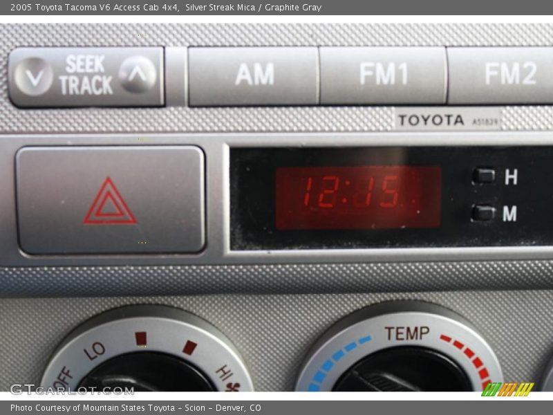 Silver Streak Mica / Graphite Gray 2005 Toyota Tacoma V6 Access Cab 4x4