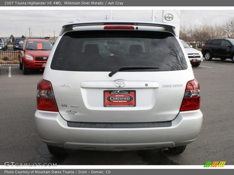 Millenium Silver Metallic / Ash Gray 2007 Toyota Highlander V6 4WD