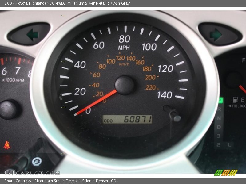 Millenium Silver Metallic / Ash Gray 2007 Toyota Highlander V6 4WD