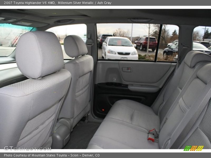 Millenium Silver Metallic / Ash Gray 2007 Toyota Highlander V6 4WD