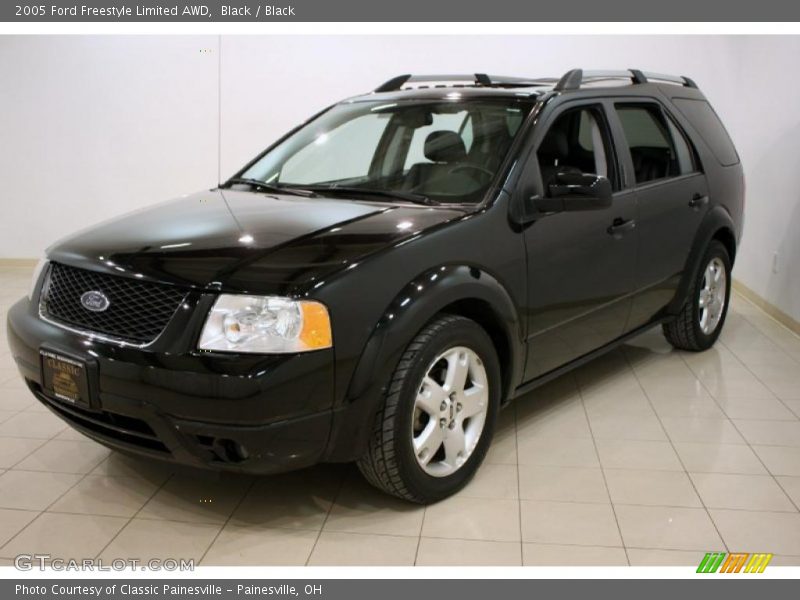 Black / Black 2005 Ford Freestyle Limited AWD
