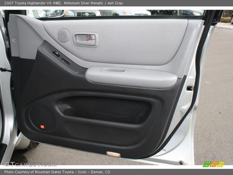 Millenium Silver Metallic / Ash Gray 2007 Toyota Highlander V6 4WD