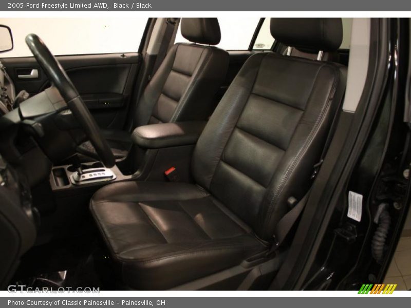 Black / Black 2005 Ford Freestyle Limited AWD