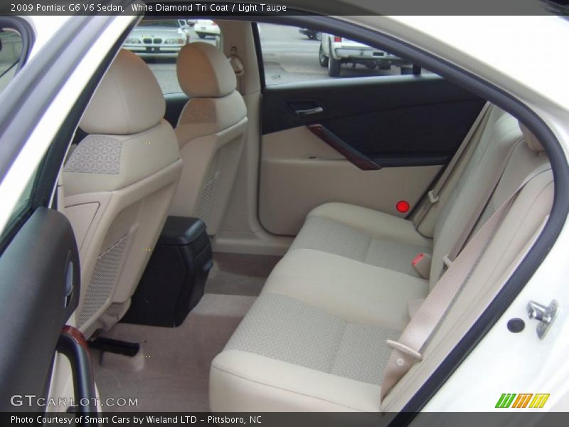 White Diamond Tri Coat / Light Taupe 2009 Pontiac G6 V6 Sedan