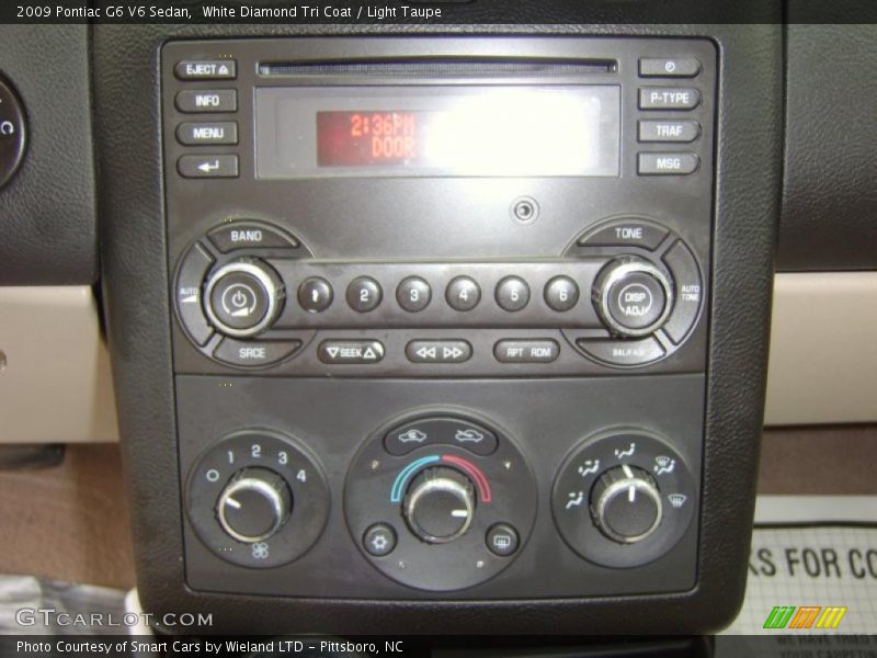 White Diamond Tri Coat / Light Taupe 2009 Pontiac G6 V6 Sedan