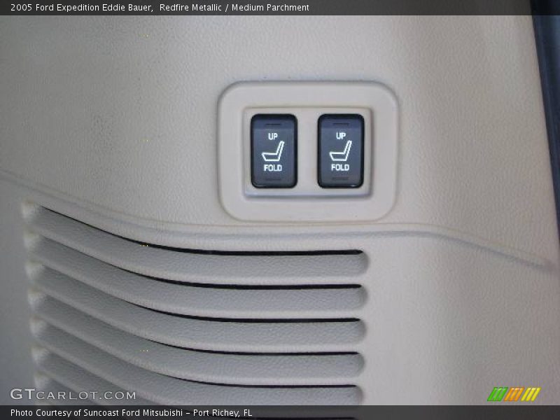 Redfire Metallic / Medium Parchment 2005 Ford Expedition Eddie Bauer