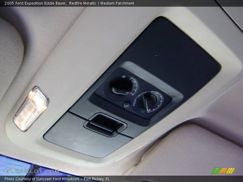 Redfire Metallic / Medium Parchment 2005 Ford Expedition Eddie Bauer