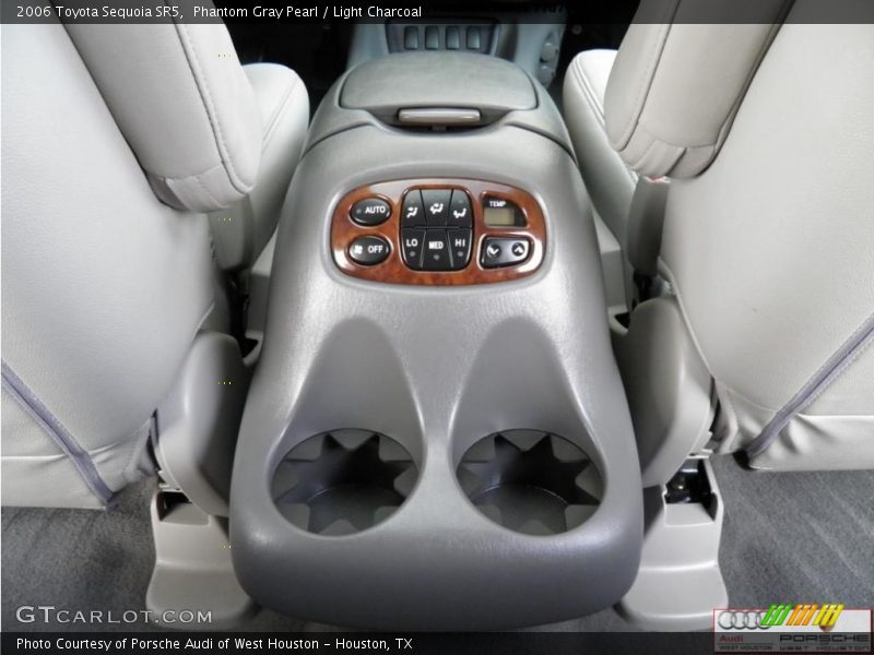 Phantom Gray Pearl / Light Charcoal 2006 Toyota Sequoia SR5