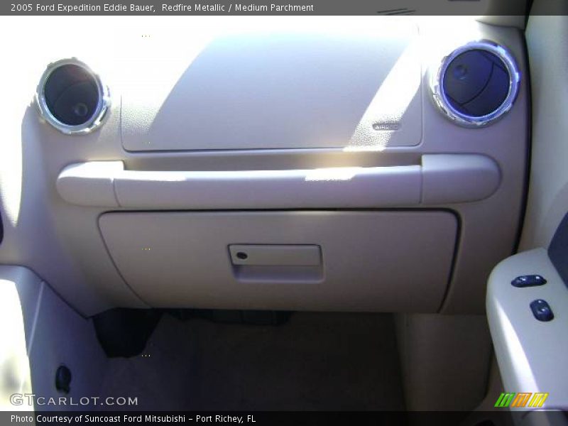 Redfire Metallic / Medium Parchment 2005 Ford Expedition Eddie Bauer