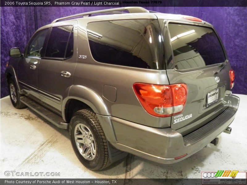 Phantom Gray Pearl / Light Charcoal 2006 Toyota Sequoia SR5