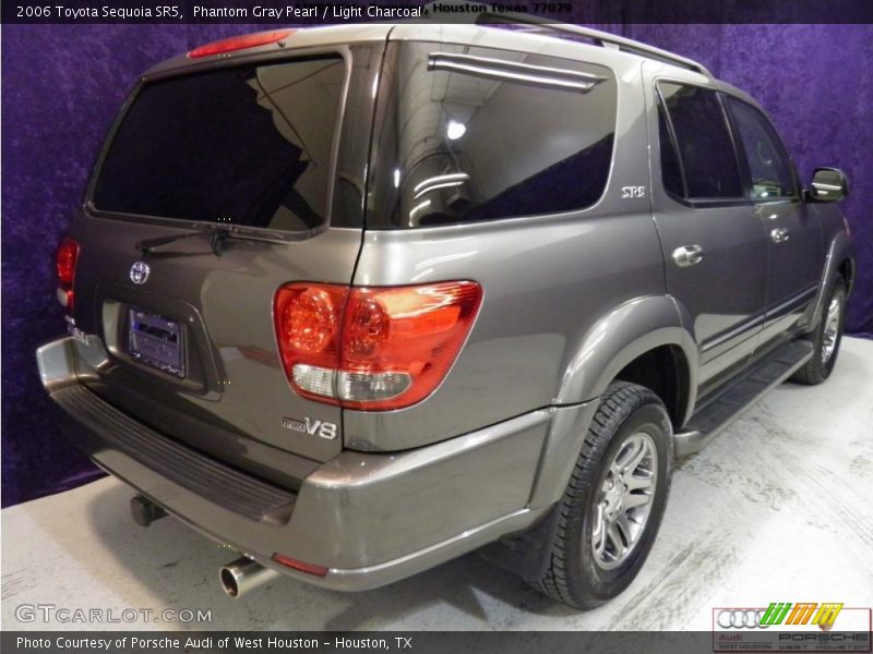 Phantom Gray Pearl / Light Charcoal 2006 Toyota Sequoia SR5