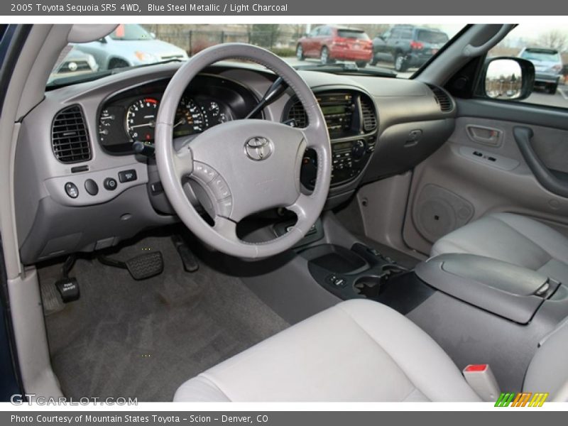  2005 Sequoia SR5 4WD Light Charcoal Interior