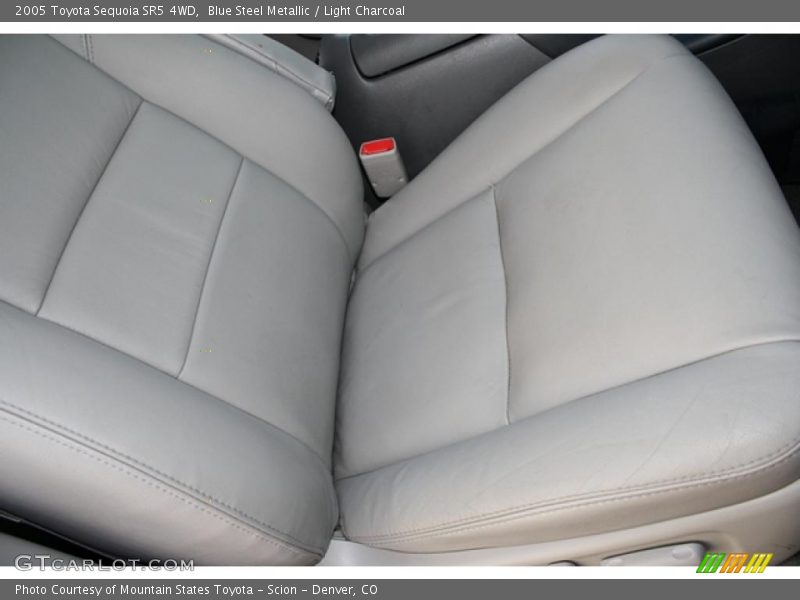 Blue Steel Metallic / Light Charcoal 2005 Toyota Sequoia SR5 4WD