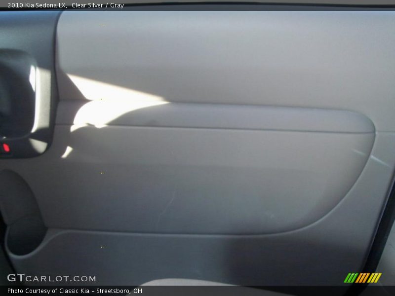 Clear Silver / Gray 2010 Kia Sedona LX